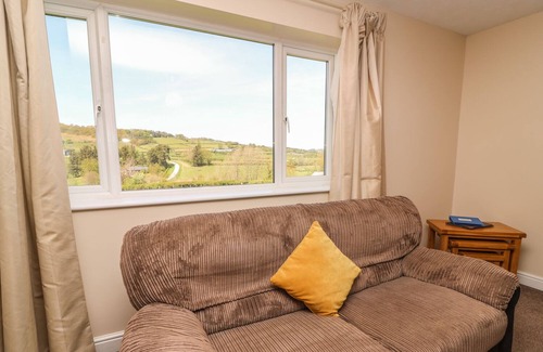 St Harmon Cottage | Glanyrafon Bungalow, ST HARMON