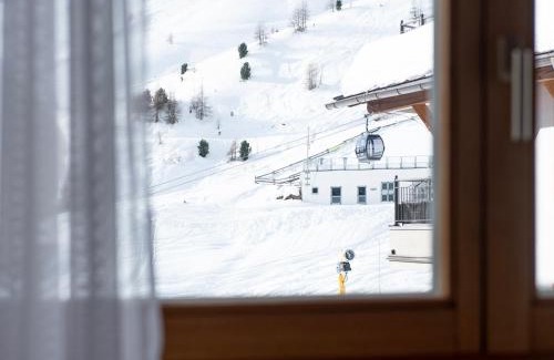 Hochsoelden Bed & Breakfast | Glanzer Homes Hochsölden