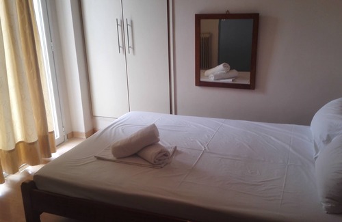 Skaramangas Hotel | Glaros Hotel