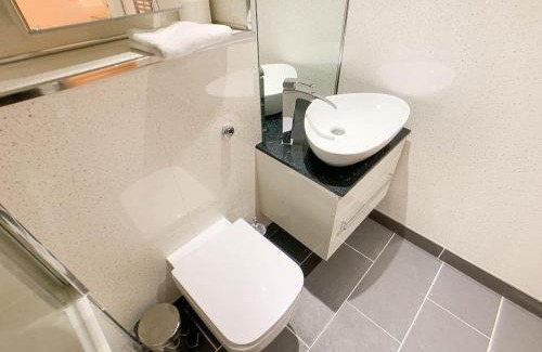 Glasgow Westend Apartment | Glasgow 2bd near Hydro SECC City Centre Great Location