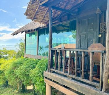 Haad Pleayleam House | Glass Cottage