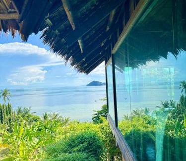 Haad Pleayleam House | Glass Cottage