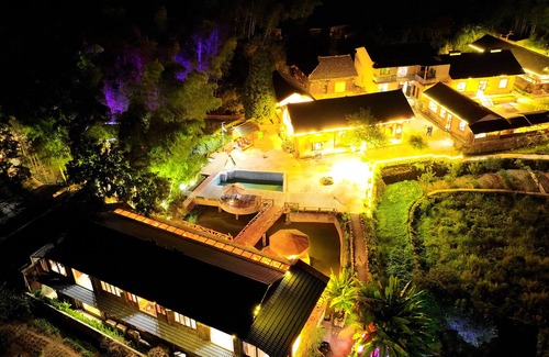 Yongding Cottage | Glass Inn
