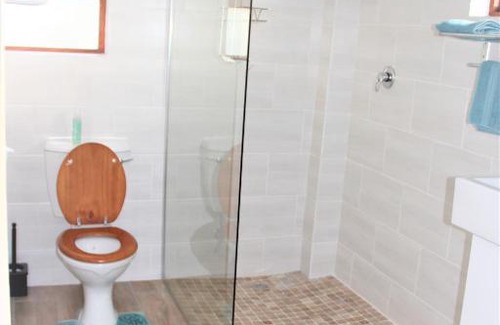 Bredasdorp Bed & Breakfast | GlassTree B&B