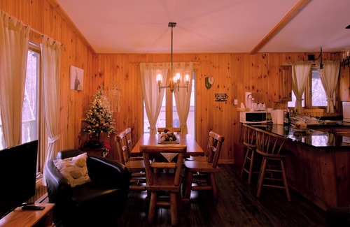 Val David Ski Chalet | Glazonki cozy chalet