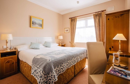 Roscommon House | Gleesons Restaurant & Rooms