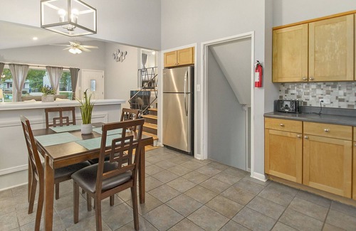Glen Ellyn House | Glen Ellyn Rental