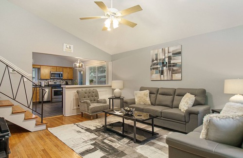 Glen Ellyn House | Glen Ellyn Rental