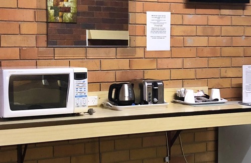 Glen Innes Hotel | Glen Innes Lodge Motel