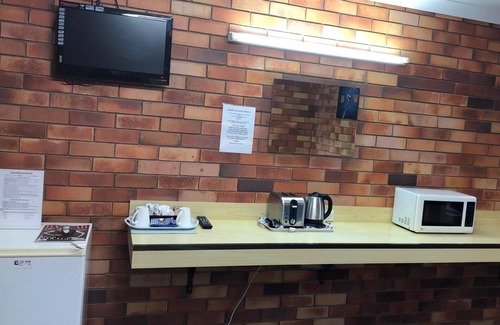 Glen Innes Hotel | Glen Innes Lodge Motel