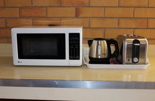 Glen Innes Hotel | Glen Innes Lodge Motel