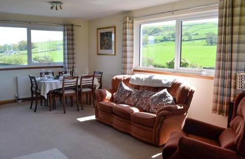 Thornhill House | Glenbank