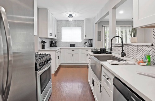 Glendale Heights House | Glendale Heights Rental- Windsor Ln