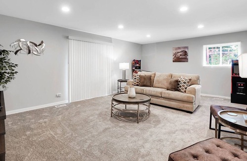 Glendale Heights House | Glendale Heights Rental- Windsor Ln