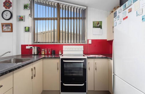 Ohope House | Glenhaven Hideaway - Ohope Beach Holiday Home