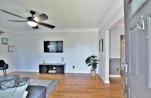 Columbus House | Glenn Rd Getaway