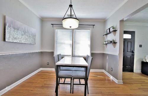 Columbus House | Glenn Rd Getaway