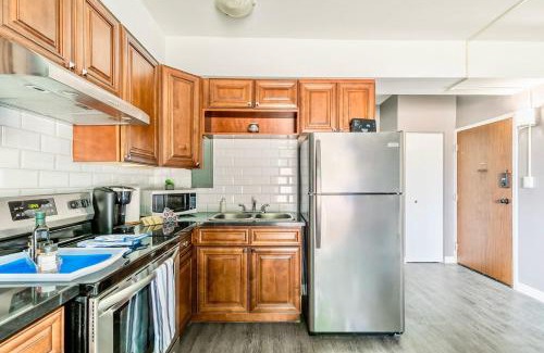 Rosedale Apartment | Glenview West Apartment w Patio - Near Downtown