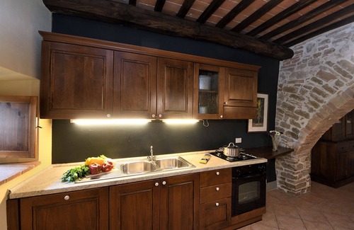 Casole d'Elsa Apartment | Glicine, Piettorri, Casole d'Elsa, Siena and Chianti