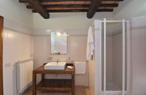 Casole d'Elsa Apartment | Glicine, Piettorri, Casole d'Elsa, Siena and Chianti