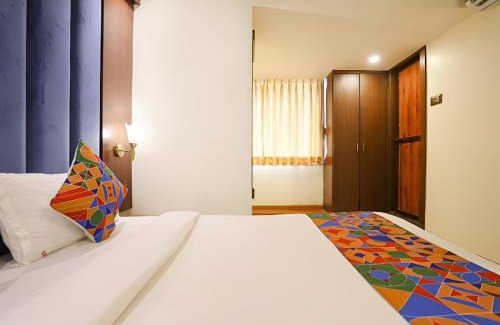 Mumbai House | Glitz Hotels The Rio - Nr Solitaire Corporate Business Park