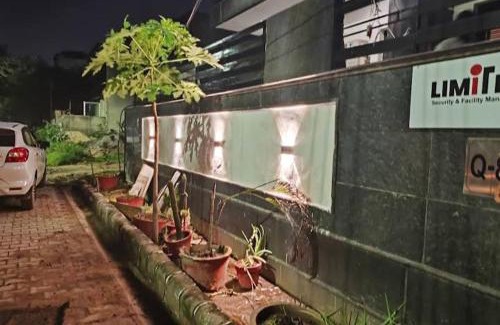 Sector 40 Hotel | Global luxury stay