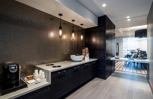 Reston Apartment | Global Luxury Suites at Reston Town Center