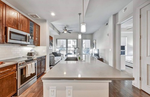 Midtown Apartment | Global Luxury Suites Midtown Atlanta