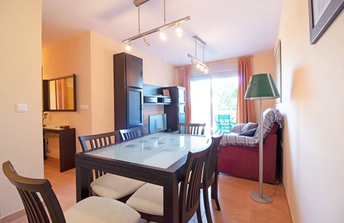 Playa de Almarda Apartment | Global Properties: Apartment with pool on Corinto beach