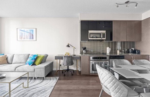 Mount Pleasant West Condo | GLOBALSTAY. luminous 2 Bedroom Apartment with Balcony