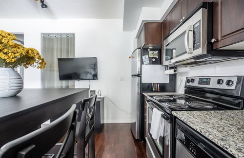 Fort York Condo | GLOBALSTAY. Modern 1 Bedroom + Den Unit Downtown