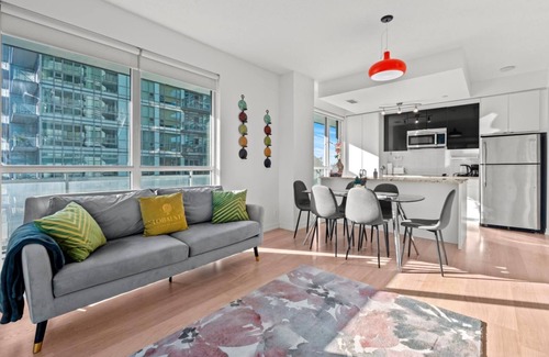 Mount Pleasant West Condo | GLOBALSTAY. Modern New 2Bd 2Ba+Den Condo w/Balcony
