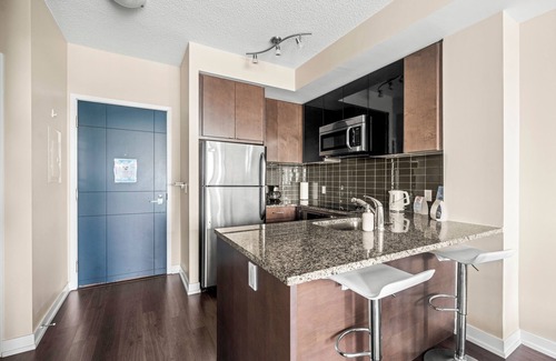 Mount Pleasant West Condo | GLOBALSTAY. Modern 1Bd+Den Apartment Lillian St