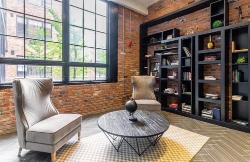 Kirkendall North Apartment | GLOBALSTAY Rosebud 2Br Loft Free Parking Gym