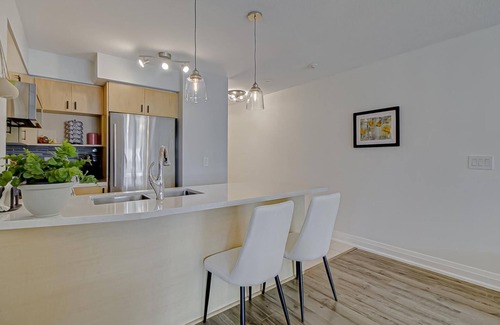 Downtown Toronto Condo | GLOBALSTAY. Sunbeamly 1 Bedroom Condo in the Heart of DT Toronto