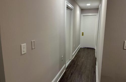 Downtown Baltimore Apartment | Glorestays