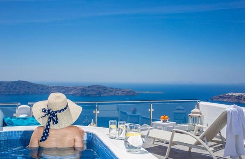 Imerovigli Villa | Glorious Santorini Apartment | Goldberry Apartment | Min. Children Age: 12.