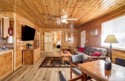 Garrison House | Glowackis Lodge Mille Lacs Lake Group Getaway!