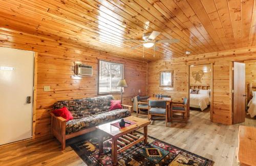 Garrison House | Glowackis Lodge Mille Lacs Lake Group Getaway!