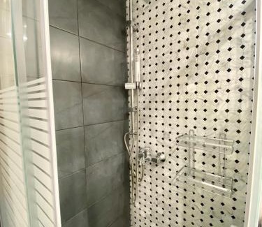 Glyfada Apartment | Glyfada SEASIDE South Athens Philoxenia In Athens