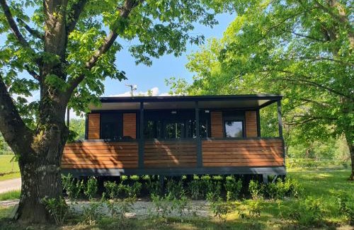 Metlika House | GM House, mobile house near Kolpa river