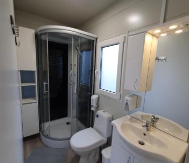 Metlika House | GM House, mobile house near Kolpa river
