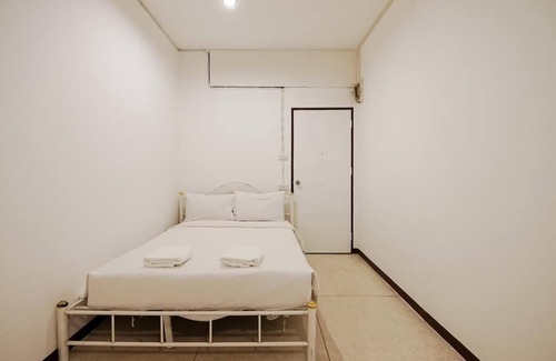 Bang Kho Laem Hotel | GO INN Asiatique