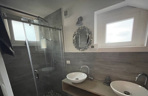 Monterubbiano Apartment | Goed ingericht appart in landhuis met zwembad, ideaal voor families en vrienden.