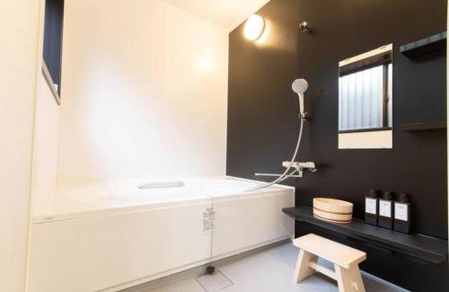 Miyakojima Apartment | Goemon House 五右衛門ハウス