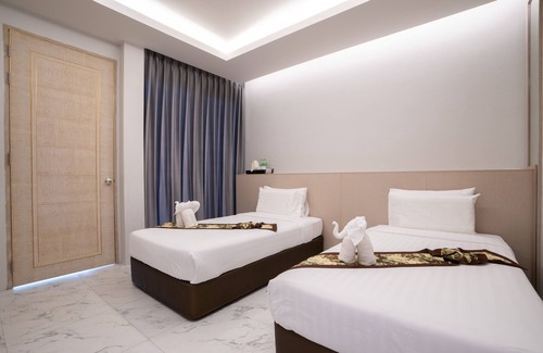 Choeng Thale Villa | Gold Chariot Pool Villa A