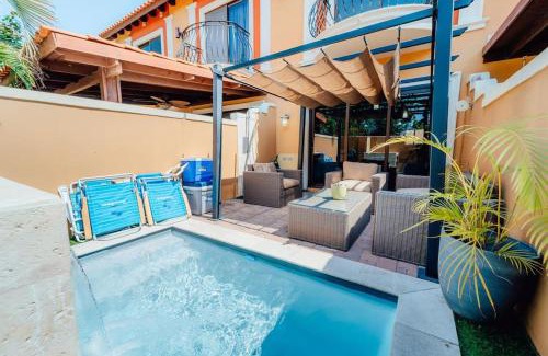 Gold Coast House | Gold coast beautiful house with private pool