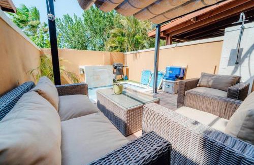 Gold Coast House | Gold coast beautiful house with private pool