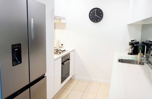 Biggera Waters Apartment | Gold Coast Gem, family sized apartment with pool table and fantastic views