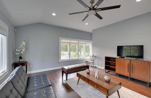 Norwalk Apartment | Gold Coast Getaway! Upscale Apt Near New Canaan